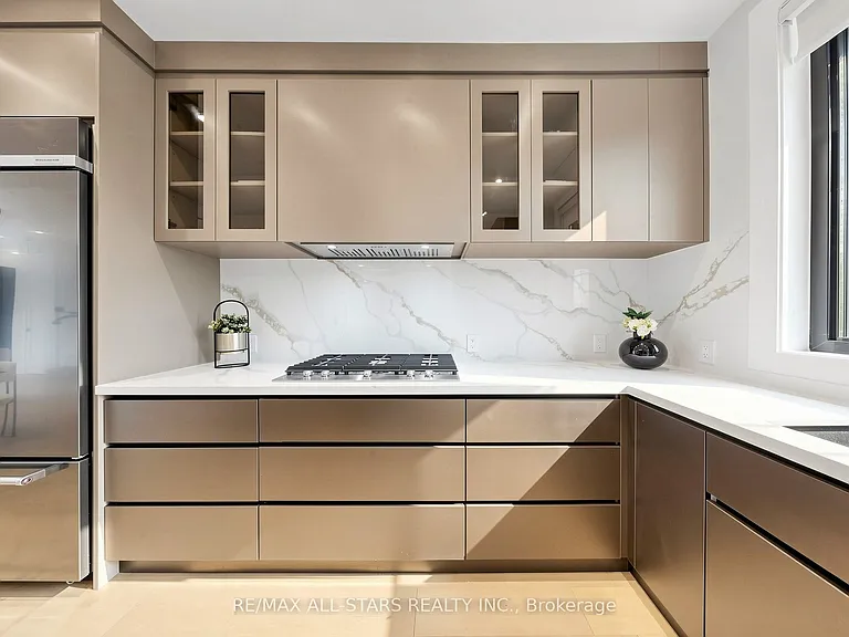 127 Banff Rd — Photo 15