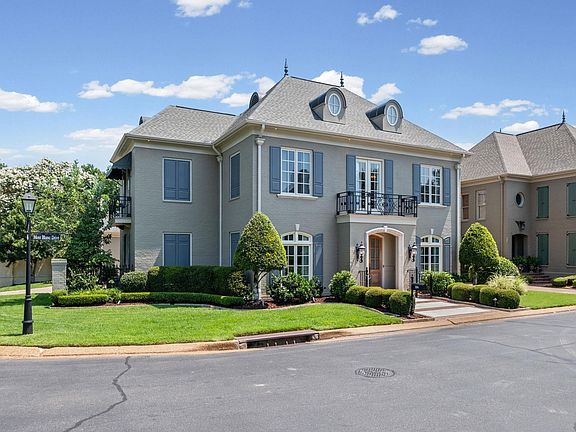 2nd image of 7284 Mont Blanc Dr