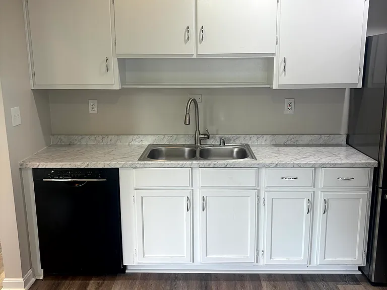 1706 Ashmoor Ln — Photo 13