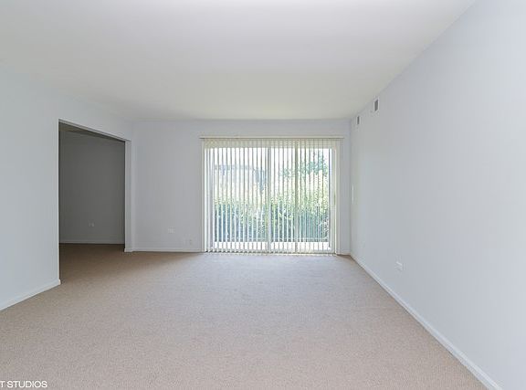 4th image of 5701 Park Pl Unit D2