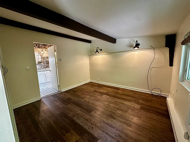 625 Royal Manor Rd #B — Photo 23