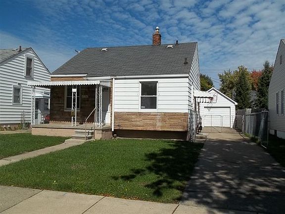 4th image of 19741 Kenosha St
