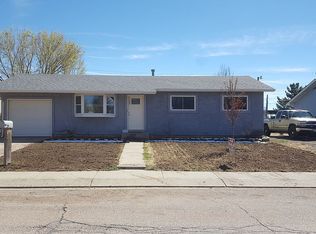 322 Mount View Ln, Fountain, CO 80817