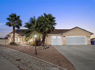 12860 Yorkshire Dr, Apple Valley, CA 92308