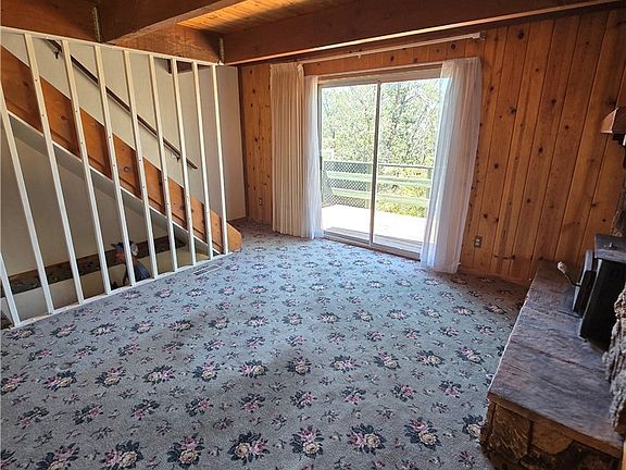 4th image of 33460 Lakeview Dr