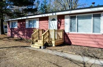 Located in the Bullock Creek School District and only minutes from town, the home offers a country feel with all the convenience of city life.  The home has city water and city sewer as well and can be purchased with 100 RURAL DEVELOPMENT financing.