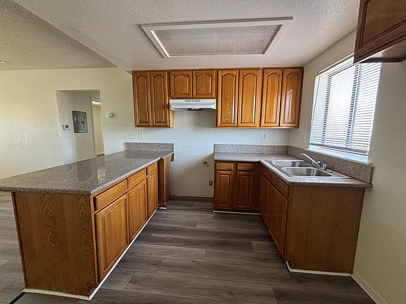 5th image of 509 E Avenue Q1 APT 5