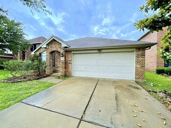 3rd image of 6902 Stoneyvale Dr