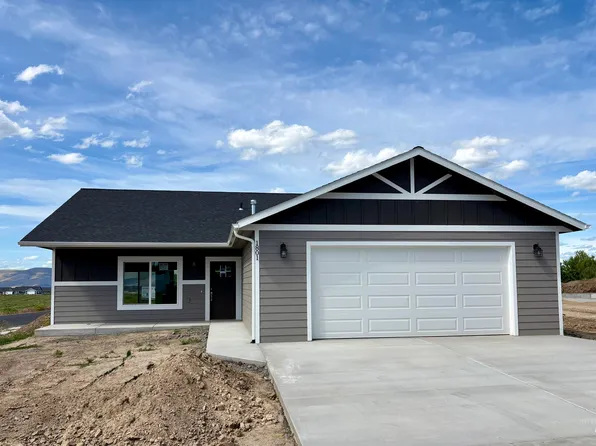 1801 Clark Fork Ln, Lewiston, ID 83501