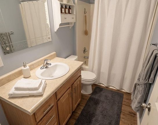 3rd image of 1285 E Ridge Meadow Ln #Na