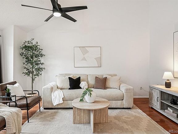 5th image of 3056 W 107th Place #F