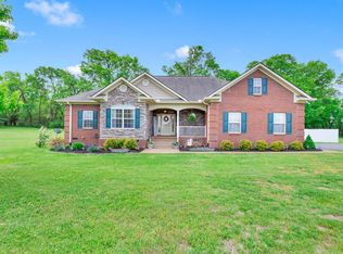 1380 Standing Stone Cir, Columbia, TN 38401