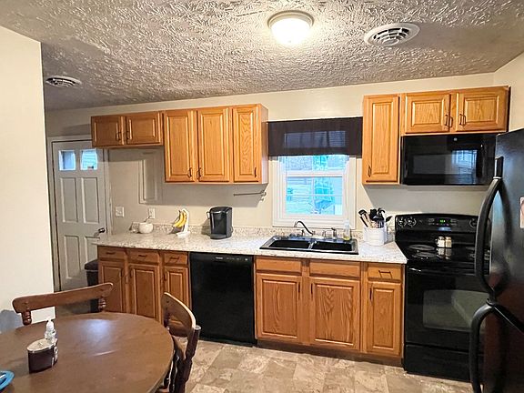 4th image of 5816 Farney Ave