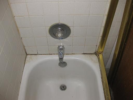 5th image of 665 Grove Dr APT 110