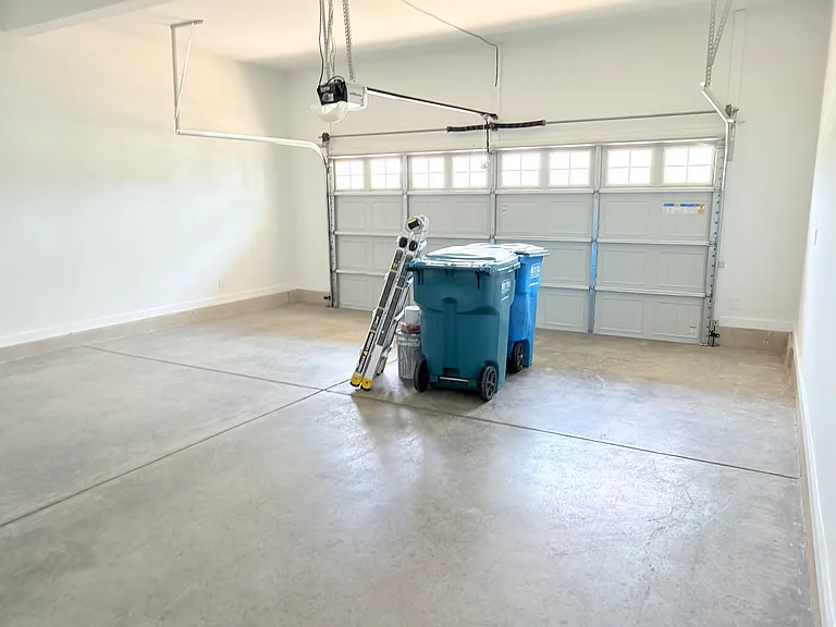 5612 Draper Trl — Photo 16