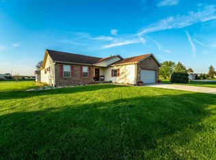 713 W 1014 S, Hebron, IN 46341