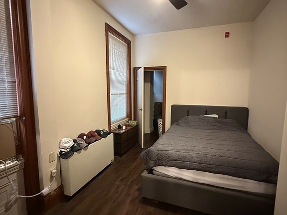 4th image of 1725 Spruce St #11580519