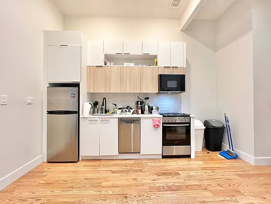 Rented by Doorway NYC, LLC | media 11