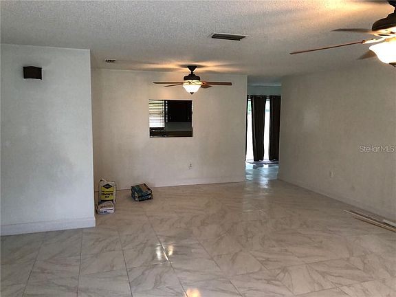2nd image of 612 N Palm Ave