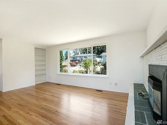 5th image of 20021 5th Ave S