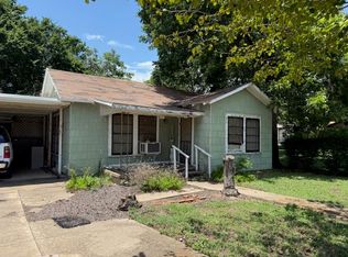 606 S Reagan St #S, West, TX 76691