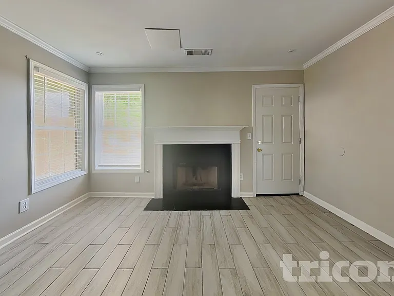 1806 Dalton Way — Photo 2