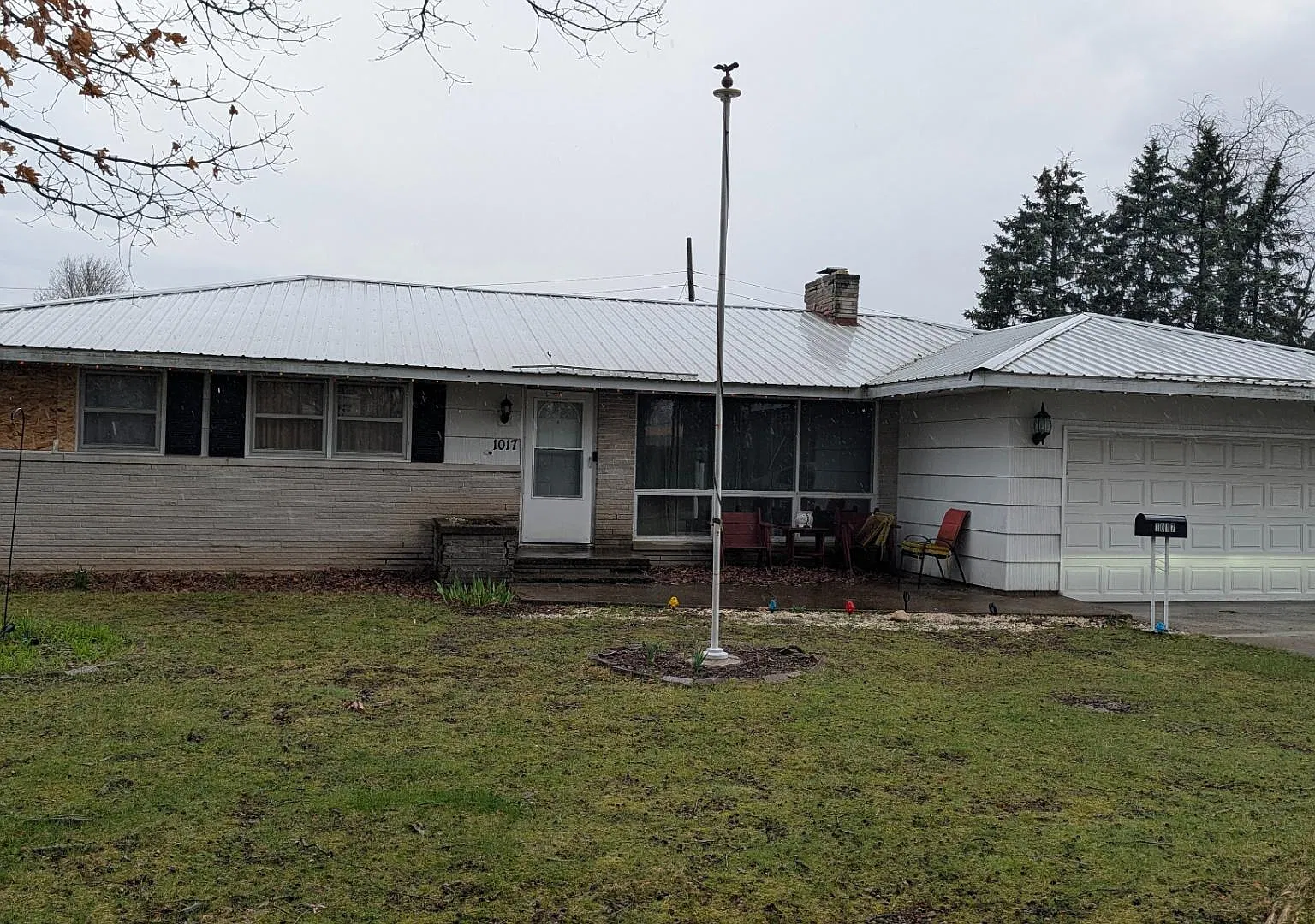 1017 Dogwood Dr — Photo 1