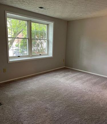 3rd image of 3605 Woodhaven Ct