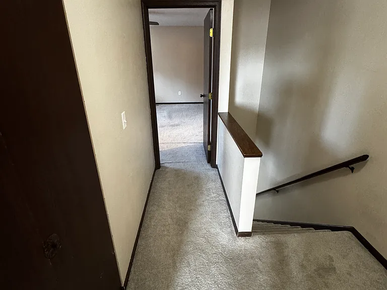 3951 Fairwood Dr — Photo 14