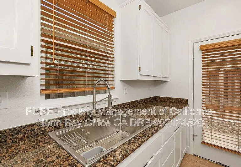 34 Randall Ln #A — Photo 13