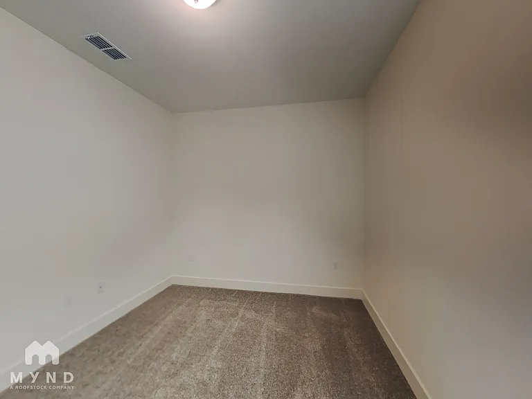 10554 Trill Way — Photo 10