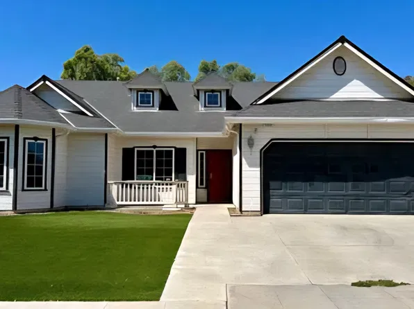 7044 W San Madele Ave, Fresno, CA 93723