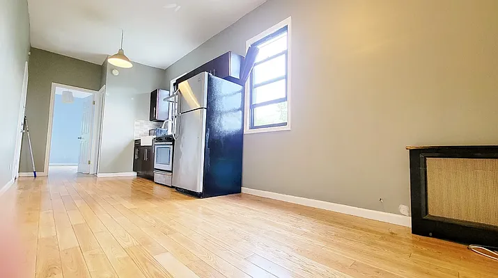 Rented by New Amsterdam Realty Group | media 3