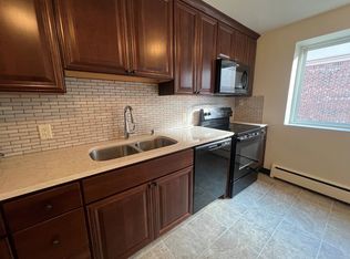 241 Langdon St #17746133, Madison, WI 53703