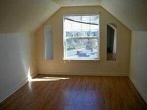 Bonus/storge room