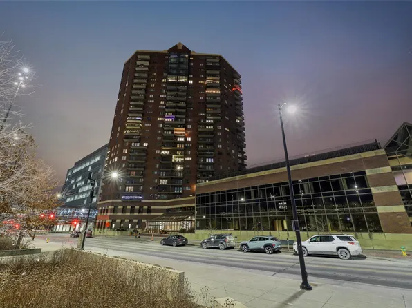 300 Walnut St #1509, Des Moines, IA 50309