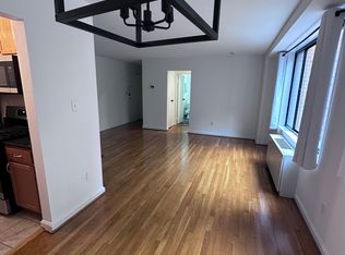 5112 Macarthur Blvd NW APT 207, Washington, DC 20016