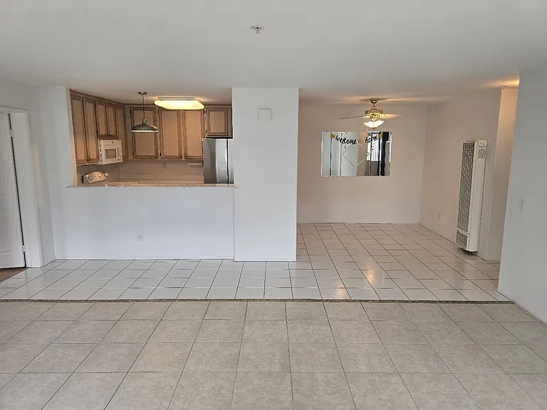 2045 Burton St #51 — Photo 8