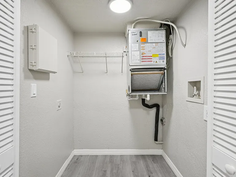 Serenity Lake Apartments — Photo 48