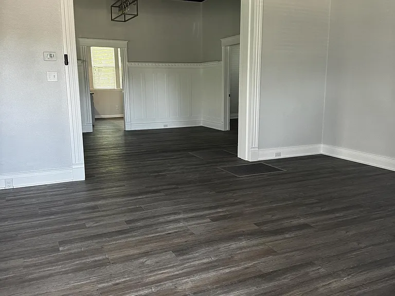 1212 N Irwin St — Photo 10