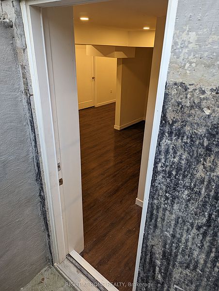 Ajax House for rent - 2 Bedrooms — photo 14