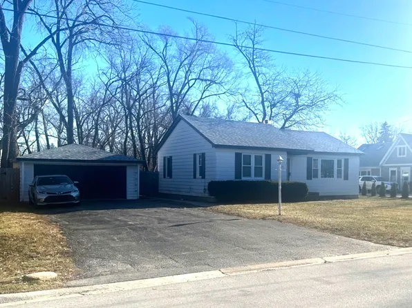 9211 S 79th Ave, Hickory Hills, IL 60457