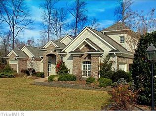 6310 Poplar Forest Dr, Summerfield, NC 27358