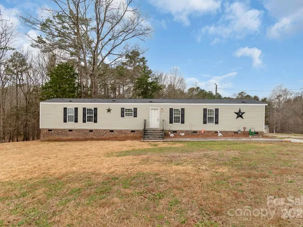 532 Ernest Wright Rd, Lancaster, SC 29720