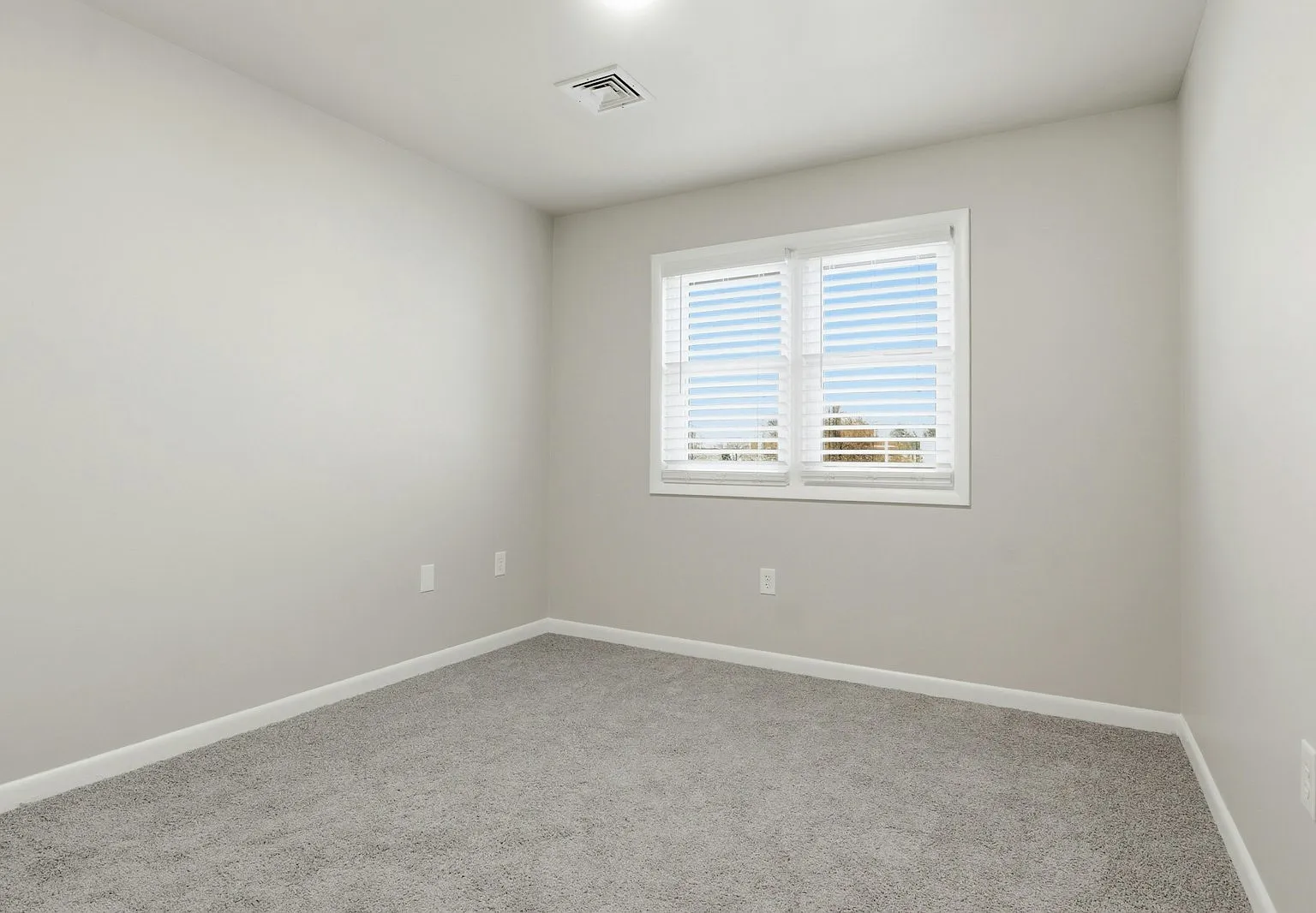105 East Allen Street, Unit 203 — Photo 4