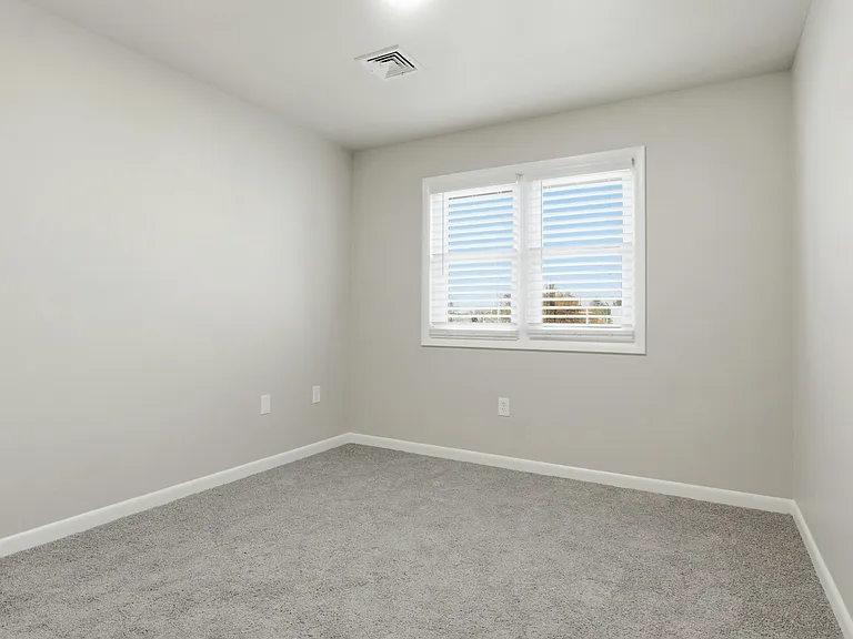 105 E Allen St #203 — Photo 4