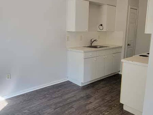130 Town St #201