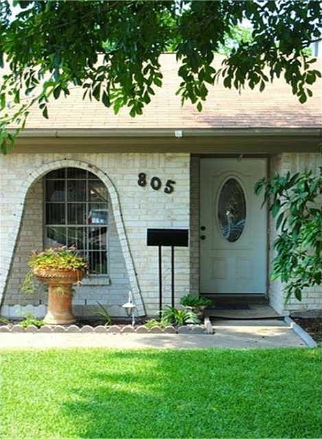 1st image of 805 E X St