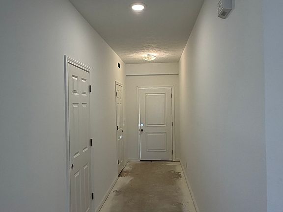 2nd image of 1088 Tomahawk Pl