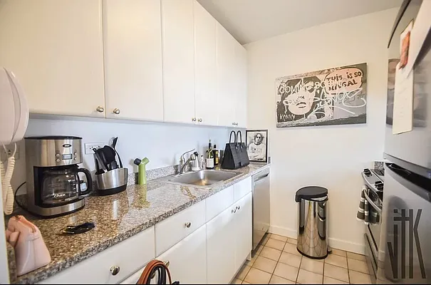 Rented by Compass | media 4